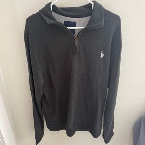 Men’s dark gray quarter zip polo size large